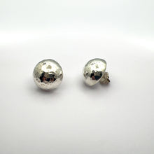Load image into Gallery viewer, Grand Stud Earrings
