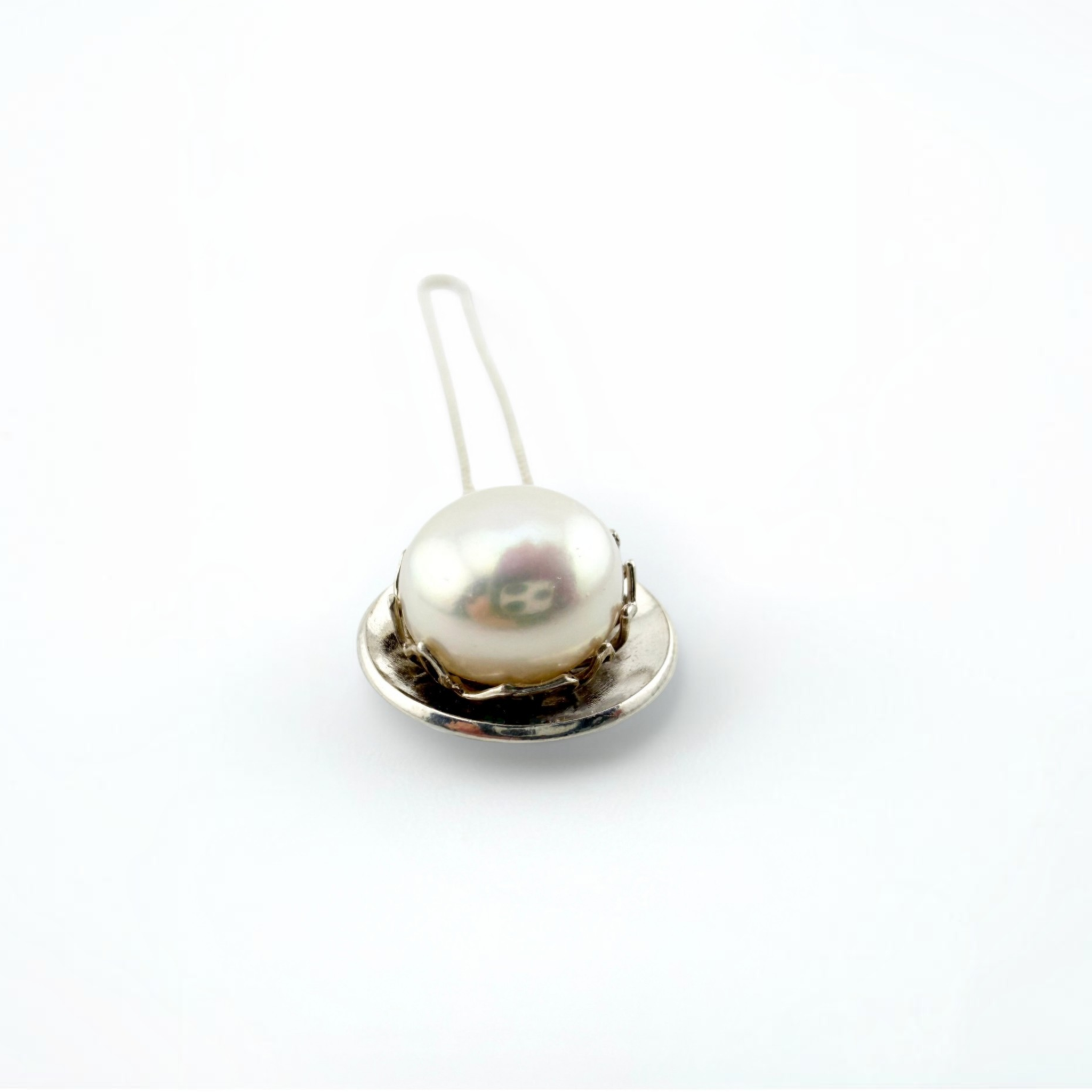 Contemporary Pearl Necklace
